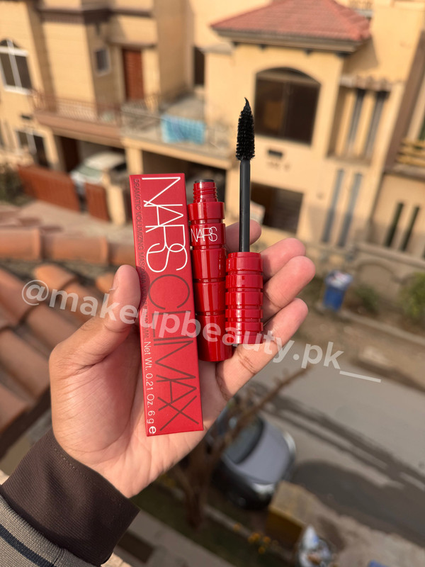Nars Climax Dramatic Volumizing Mascara