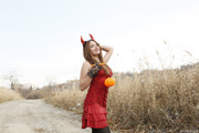 Marvel-Charm-Mila-Trickor-Treat-006