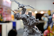 02-XM-Studios-Soundwave-Statue-1
