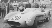 24 HEURES DU MANS YEAR BY YEAR PART ONE 1923-1969 - Page 44 58lm20-Ferrari-250-TR-Francois-Picard-Jaroslav-Juhan-11