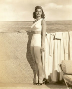 Esther-Williams-d22