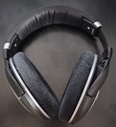 Slúchadlá Sennheiser HD 599SE + stojan