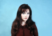 madeline-smith-b77