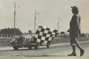 24 HEURES DU MANS YEAR BY YEAR PART ONE 1923-1969 - Page 20 49lm29-AMartin-DB1-Lawrie-Parker-4