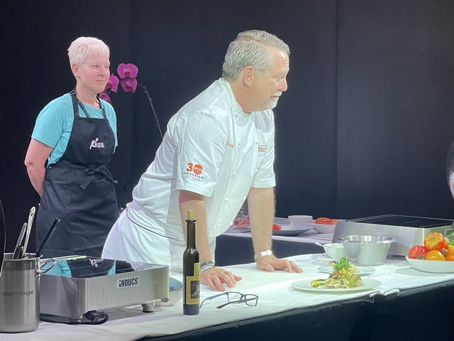 [Linked Image from i.postimg.cc]