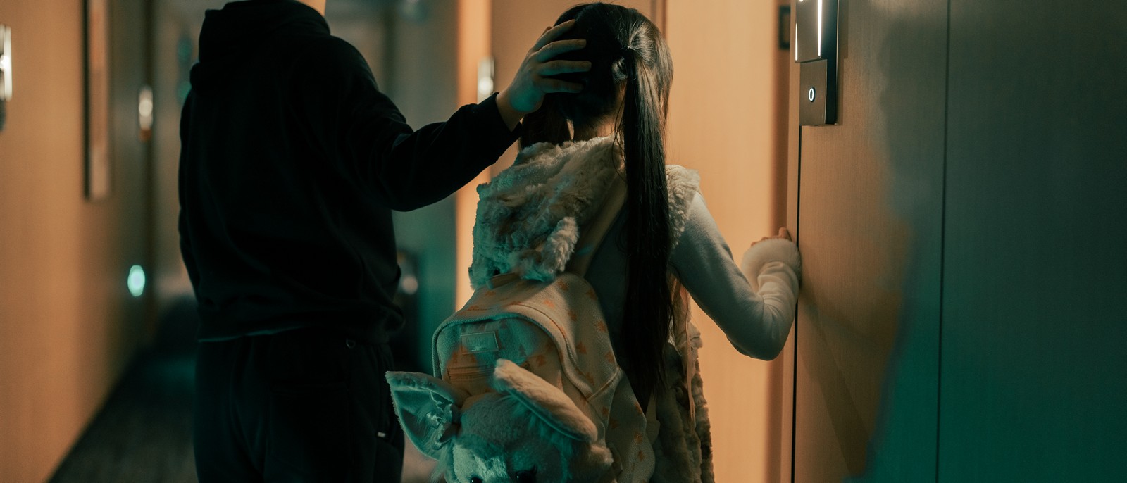 rua阮阮 叫兽的恶作剧 终章 写真＋视频合集｜剧情向写真大片（116P＋1V｜3.04GB）插图3