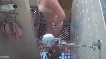 [Image: Voyeur11065093955.jpg]