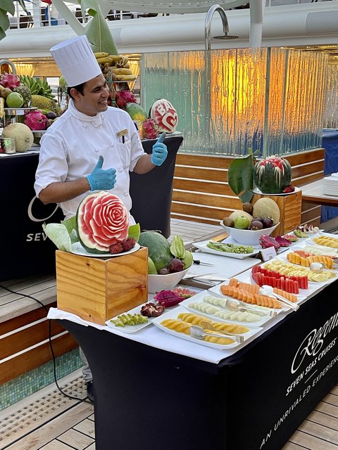 [Linked Image from i.postimg.cc]