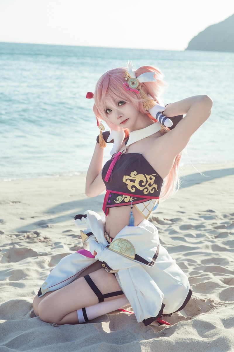 艾西Aiwest 原神烟绯花鸟与情Cosplay写真图集 烟绯角色高清图集 29P (176.4M)插图4