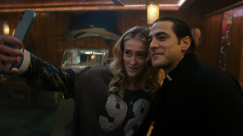 [Image: 4djo1np8g0hb.jpg]