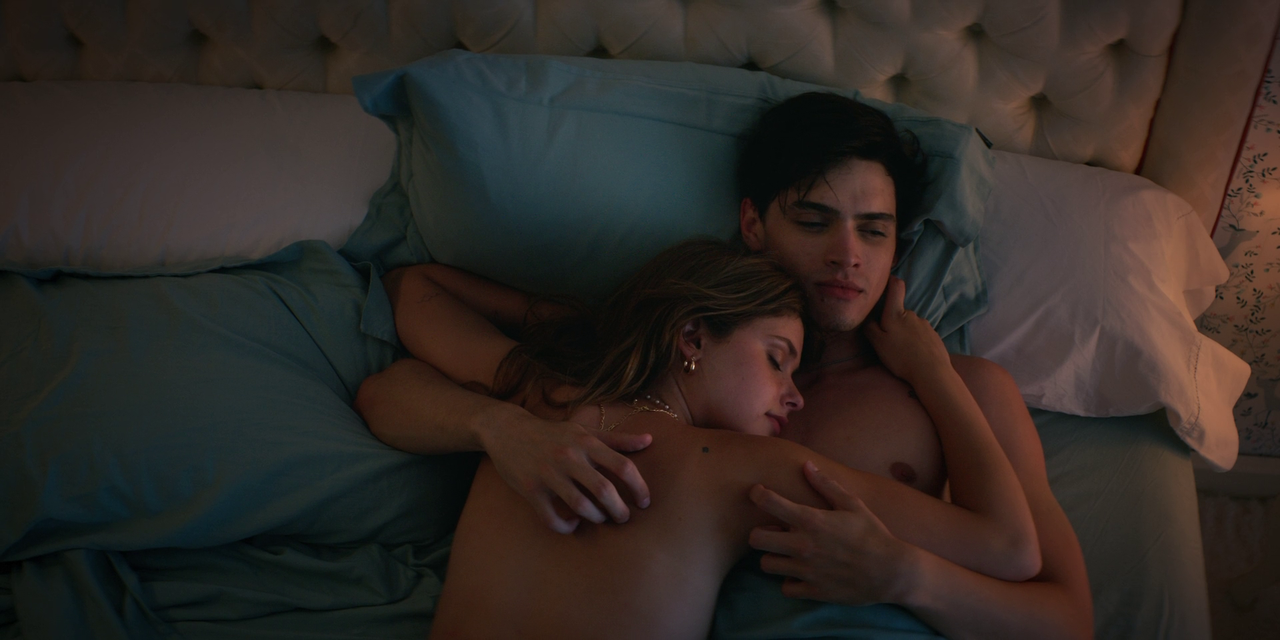 vlcsnap-2023-06-08-19h52m38s111