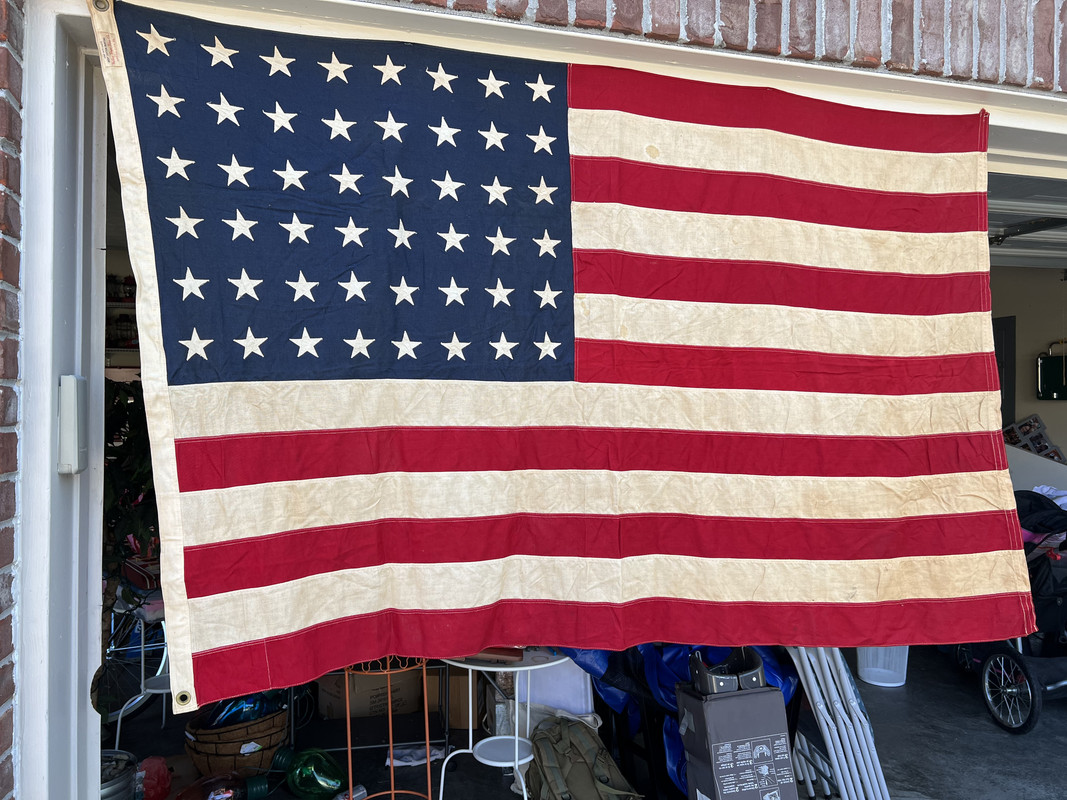 5F5BA512-E2A6-4D13-B207-DCF667B4B4D1