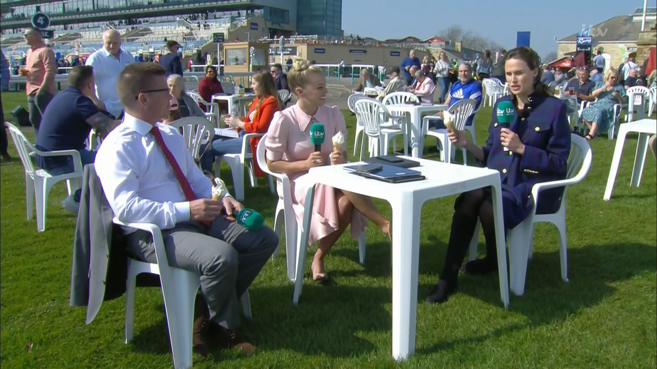 ITV Racing Live from Doncaster_20220326_13001600.ts_snapshot_00.03.17.212