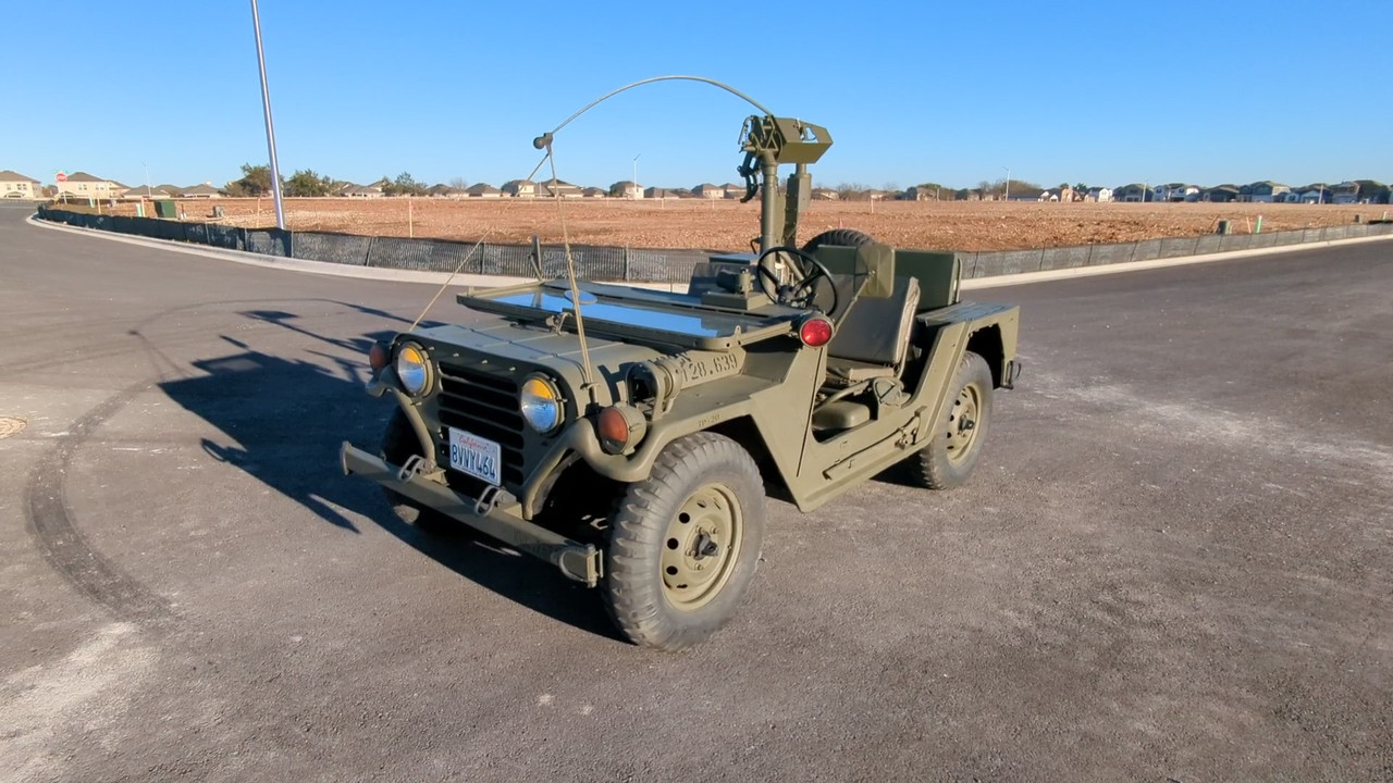 PXL_20220128_230057045_Moment