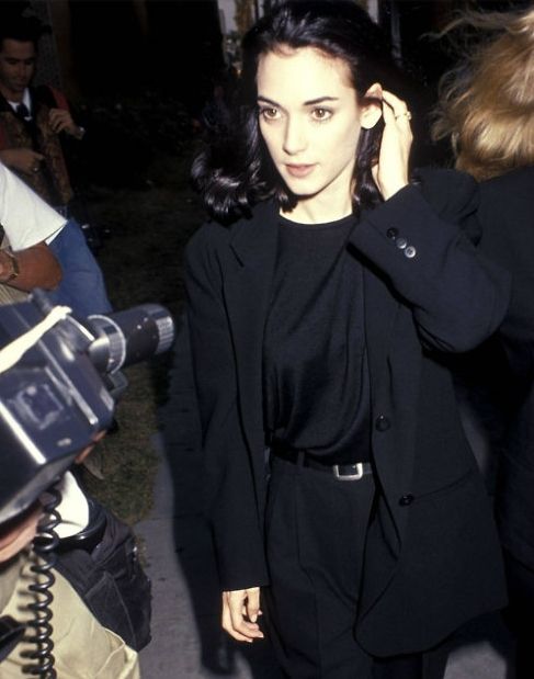 50d7b4ba90c3fff4725e0a130f08d1fa-winona-ryder-hair-winona-ryder-style.jpg