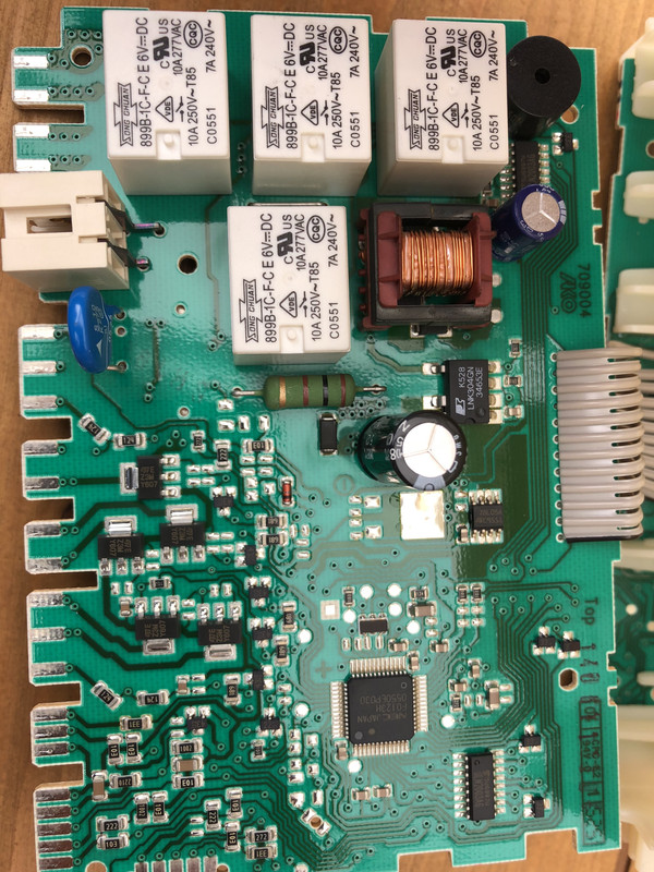 6EAC7739-7C02-460F-B0C4-099DF7B791D9