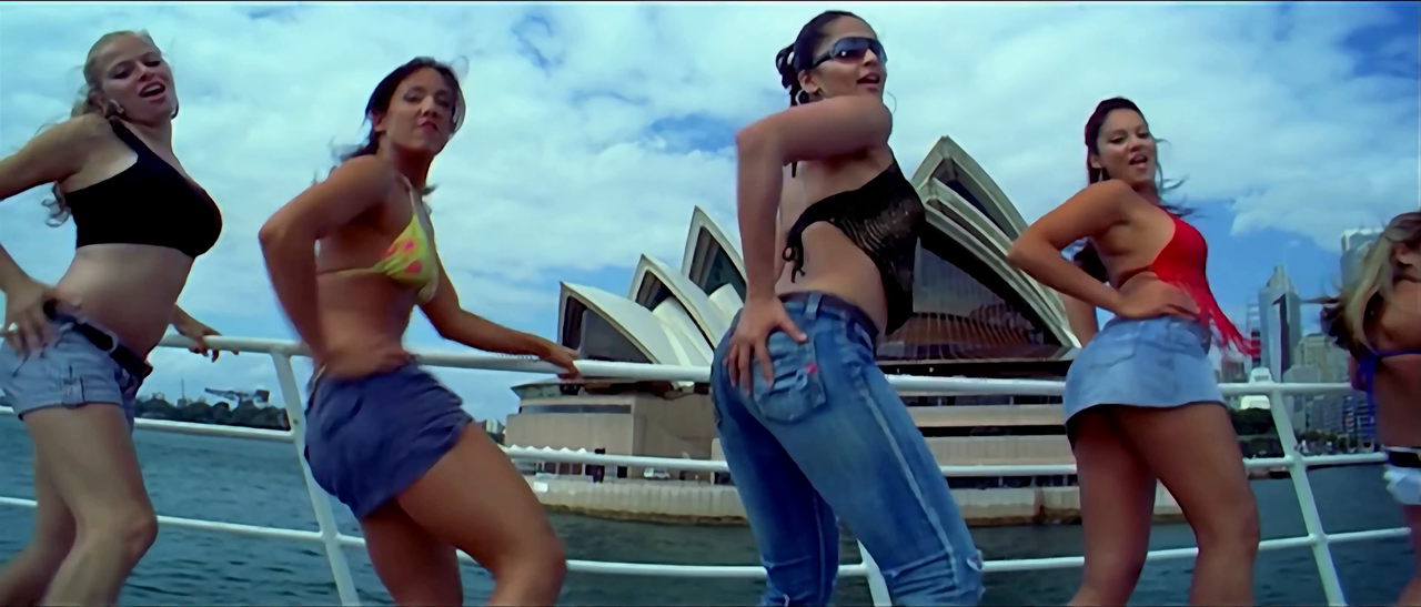 Anushka Shetty Title 4K Song from Okka Magadu2025-04-24 18-24-28-268-147