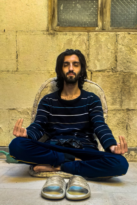 Descriptive alt text