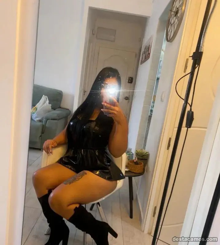 603998785-chica-de-compania-en-cadiz-02Mfvb