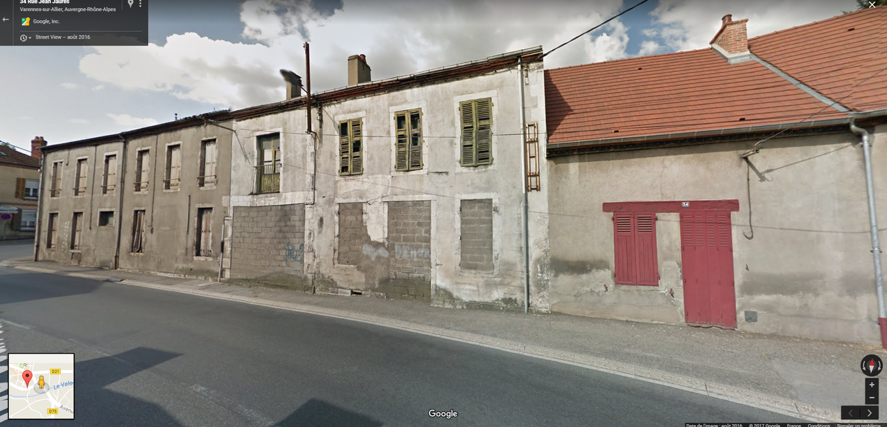 Varennes sur Allier, maisons voisines du Coq
