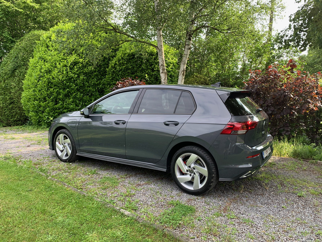 3BDA3342-8CFA-471B-B686-FE8B8FC3873F