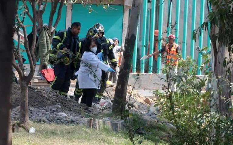 Encuentran cuerpo en estado de descomposición en el Canal de Chalco