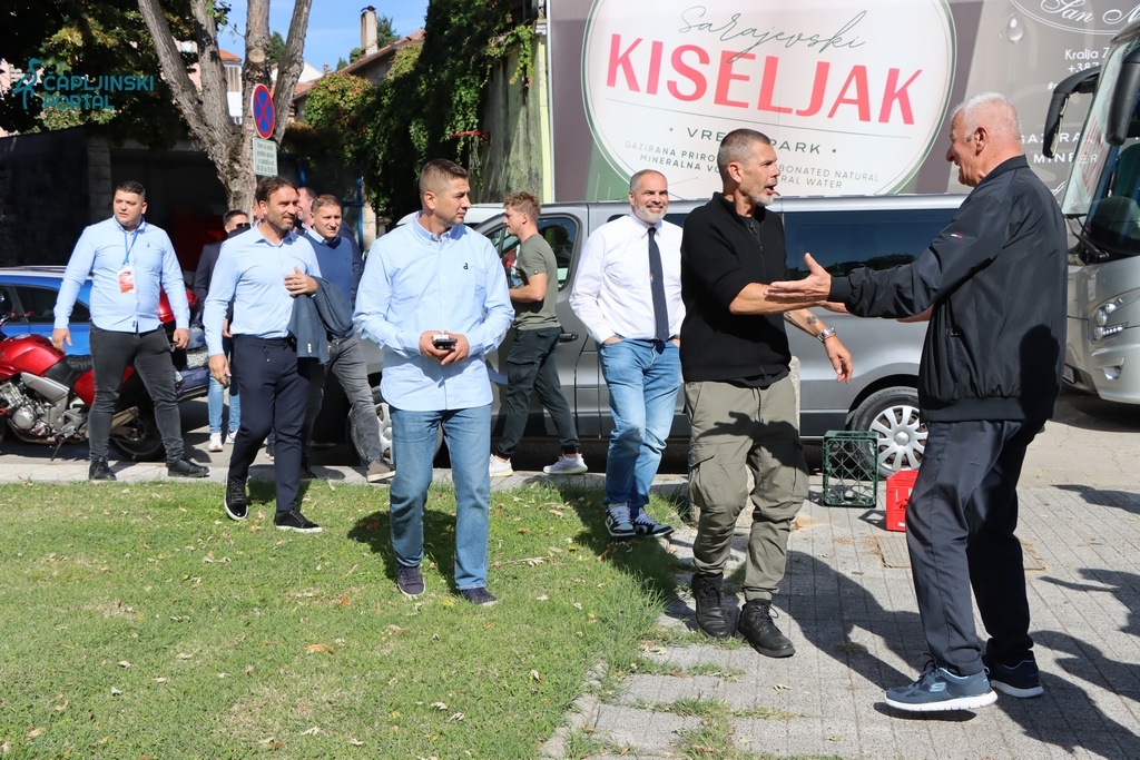 zvone-boban-i-veterani-capljina-83.jpg