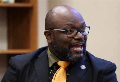 u-https-tse1-mm-bing-net-th-id-OIP