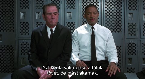  Men in Black - Sötét zsaruk 2. (Men in Black II) (2002) 1080p BluRay x264 HUNSUB MKV - színes, feliratos amerikai akciófilm, 88 perc Mb4