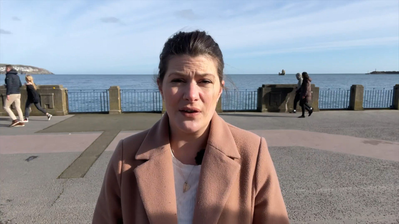 Politics England_20230226_10001030.ts_snapshot_26.18.320