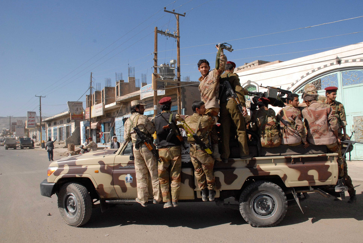 Yemeni-soliders-on-a-military-vehical.jpg