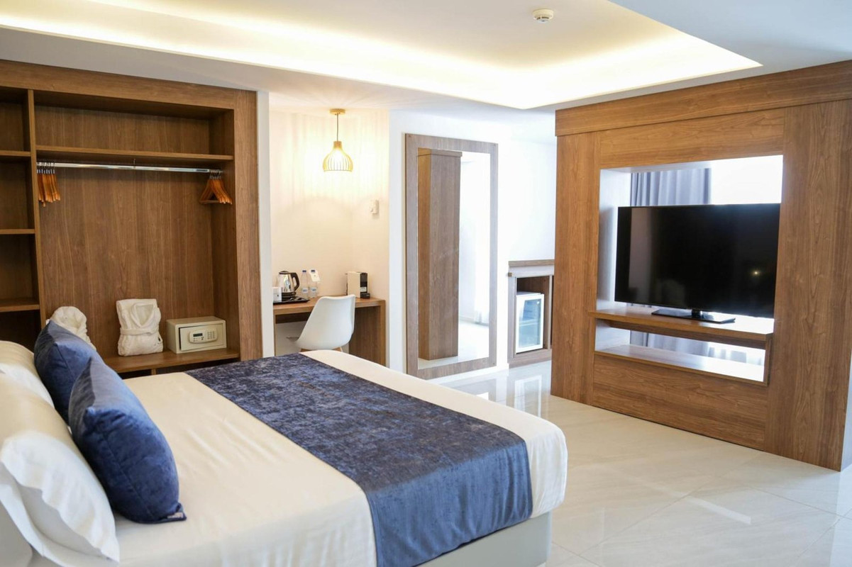 Proyecto Hotel Puerto Ibiza