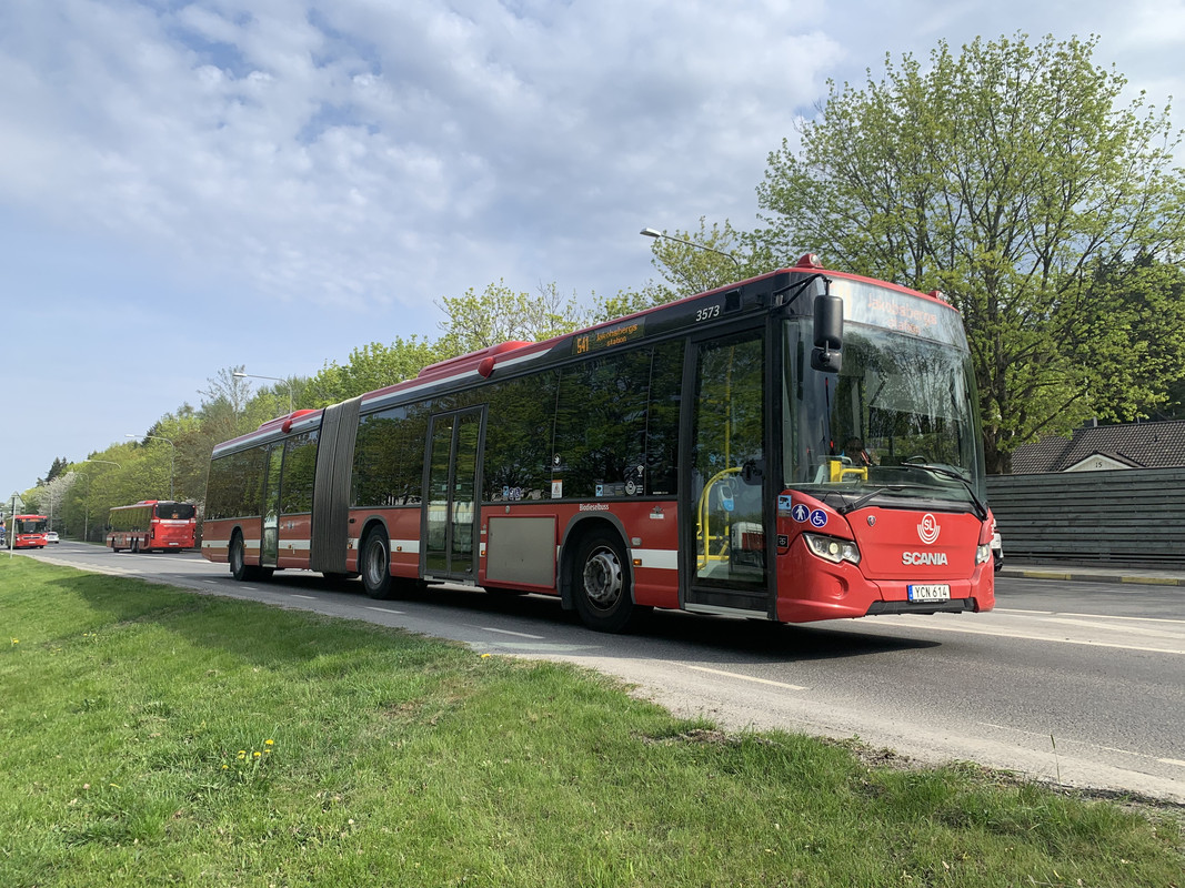 73E445FA-B946-45E5-B98F-1D7517FCDACD