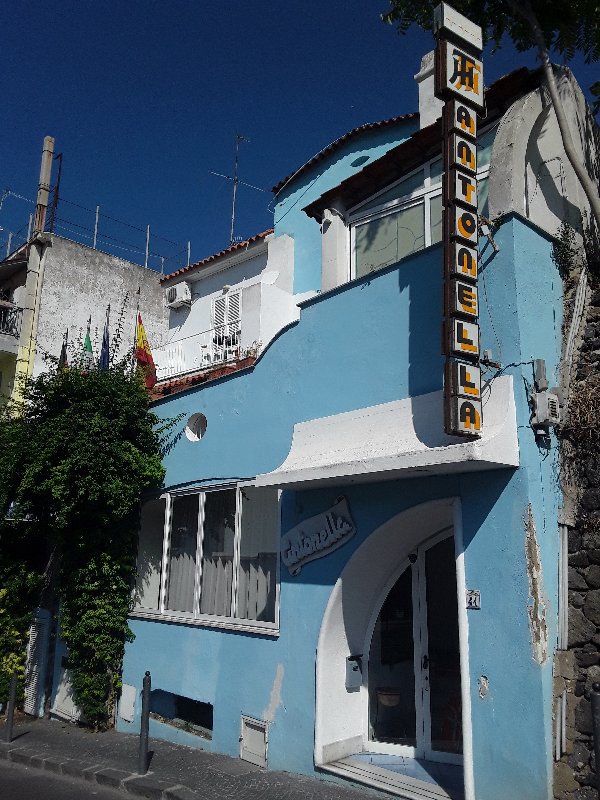 Italia y sus pueblos-2018/2019/2023 - Blogs de Italia - ISLA DE ISCHIA-21-9-2018 (167)