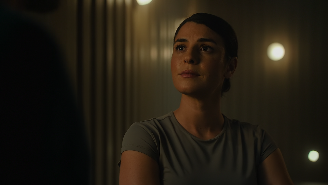 The.Hunting.Party.S01E10.Jenna.Wells.1080p.10bit.AMZN.WEB-DL.DDP5.1.HEVC-Vyndros.mkv_snapshot_07.57_