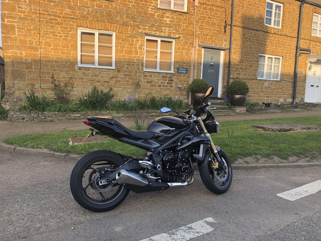 6995D377-1F3F-436F-BEC2-DD7A2C9CA762