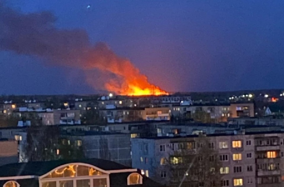 Нету дня без пожаров: Масштабный пожар в Челябинске