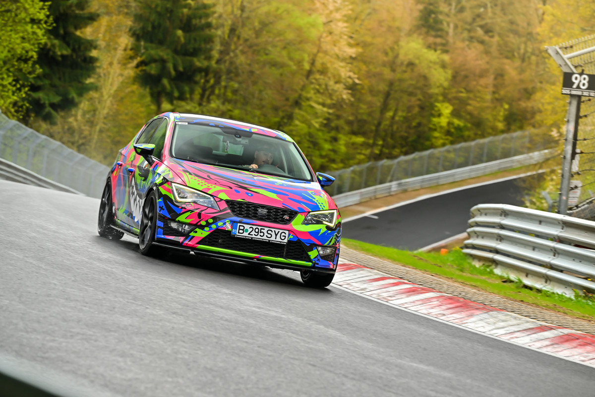 racetracker_26607341_429796