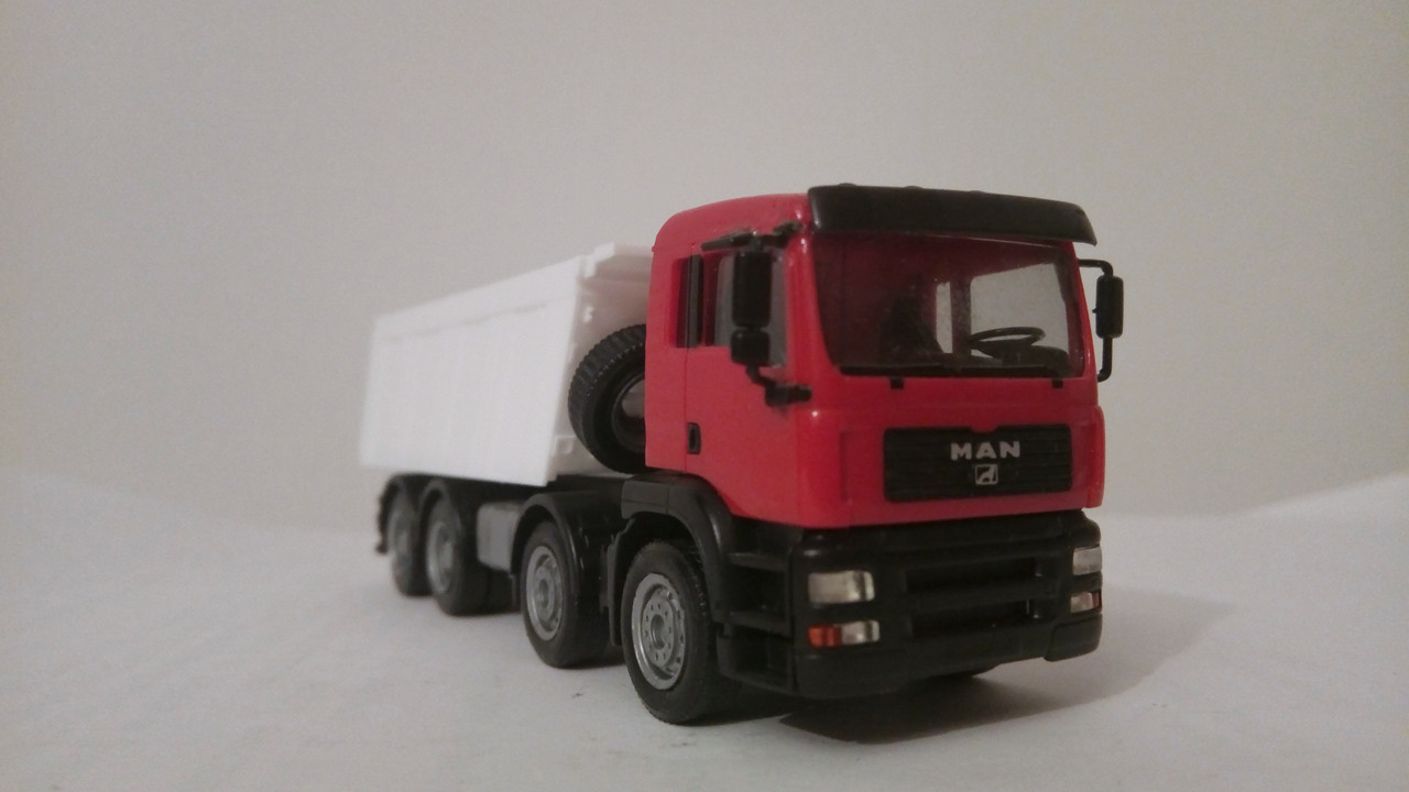 Mcht (8405)