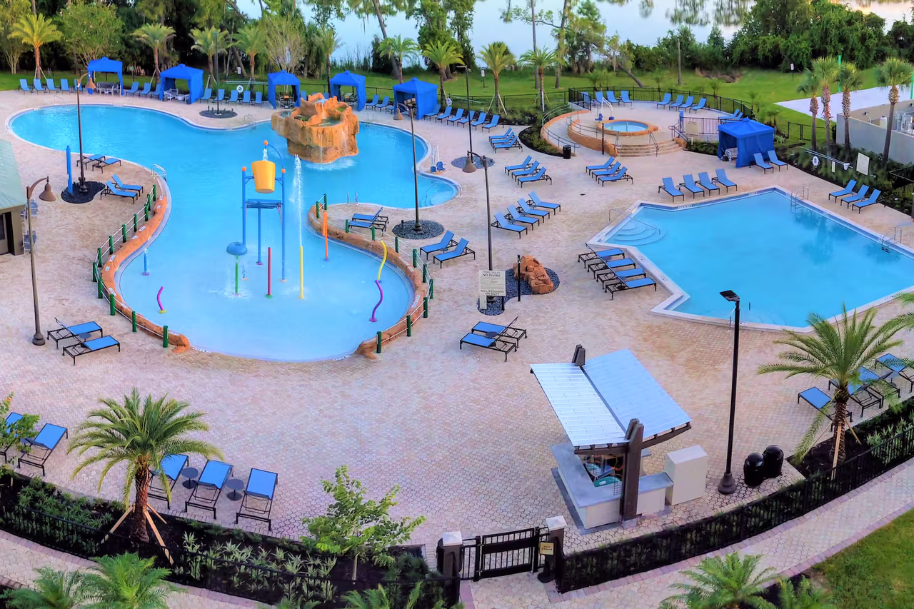 Orlando resort pool