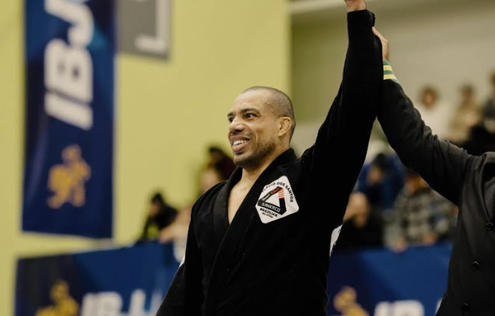 Треньорът на ICON Bulgaria с два златни медала от европейското по жиужицу на IBJJF