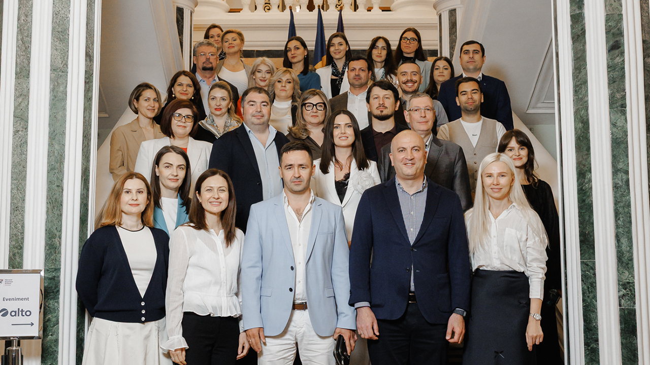 Performanță care inspiră! Deschide ușa Harvard Business School cu maib și Visa (VIDEO)