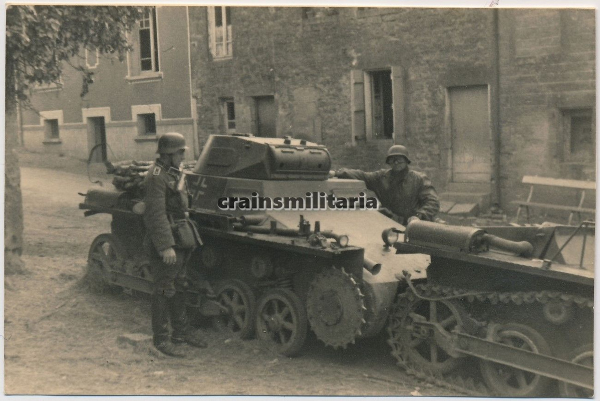 Orig. Foto zerstörte Panzer I A Tank in Frankrei