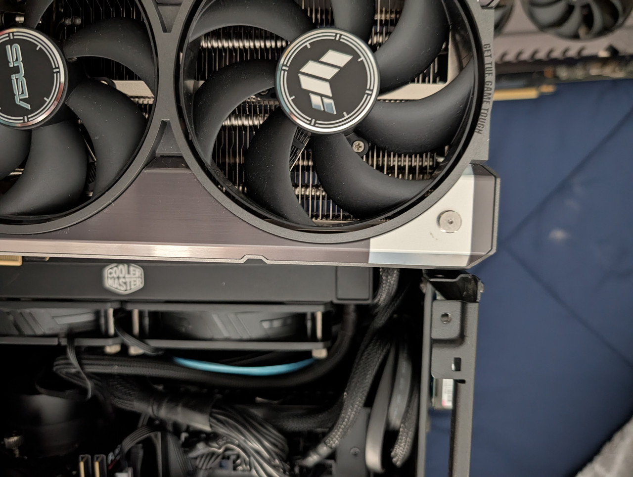 PXL 20251218 180251108