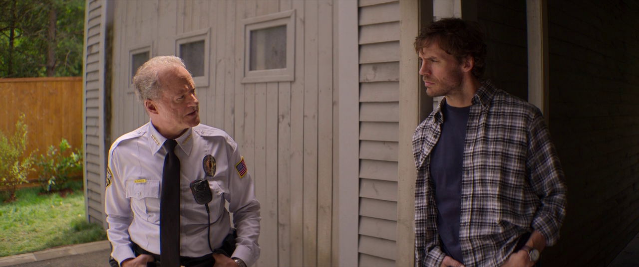 vlcsnap-2025-05-04-18h23m06s402