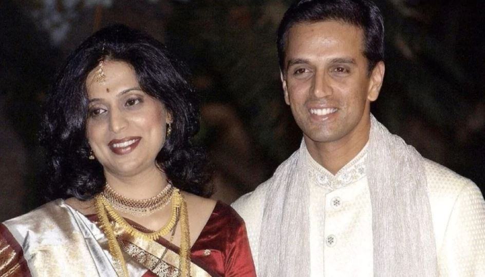Dravid with his wife