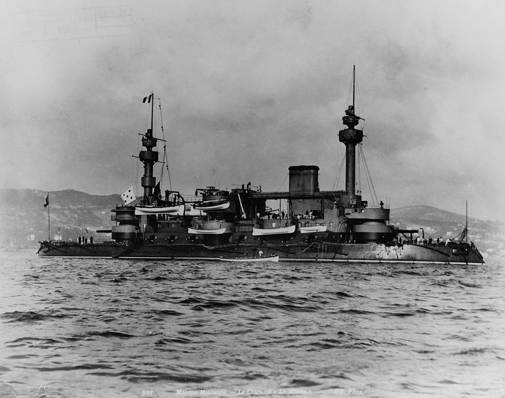 French_ironclad_Hoche_NH_88809