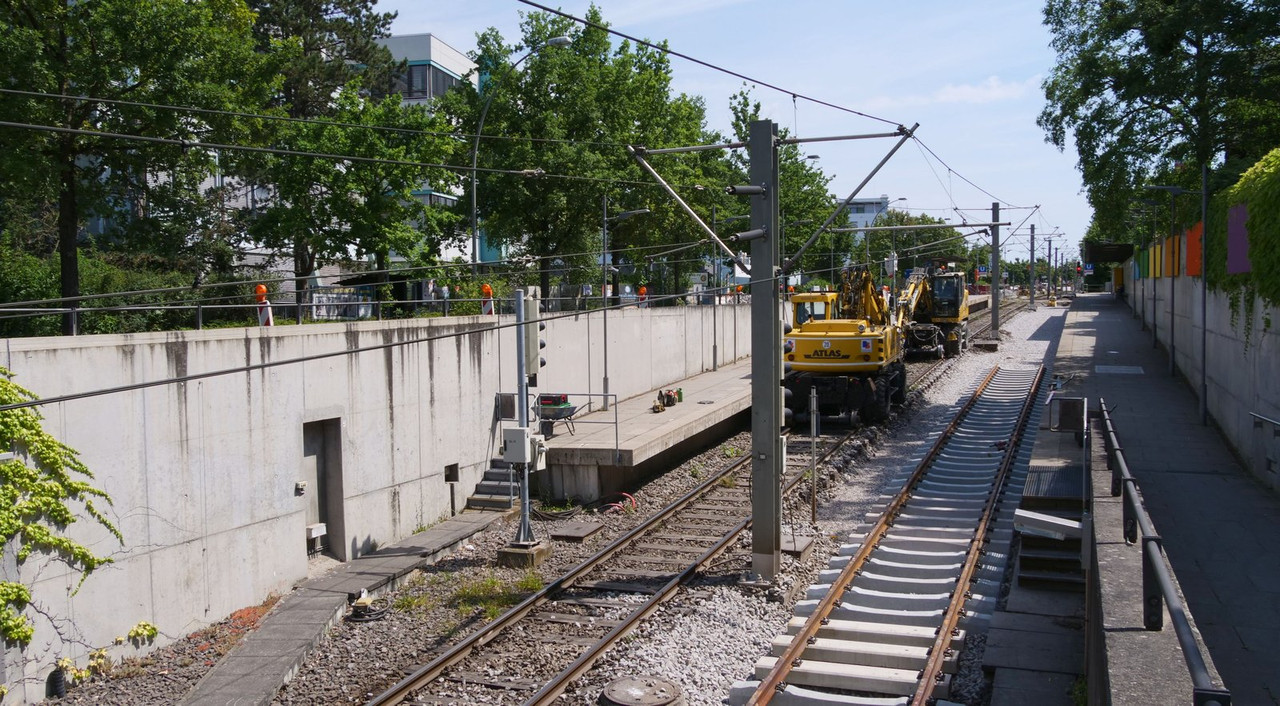 [Bild: 050725-113648-1b.jpg]