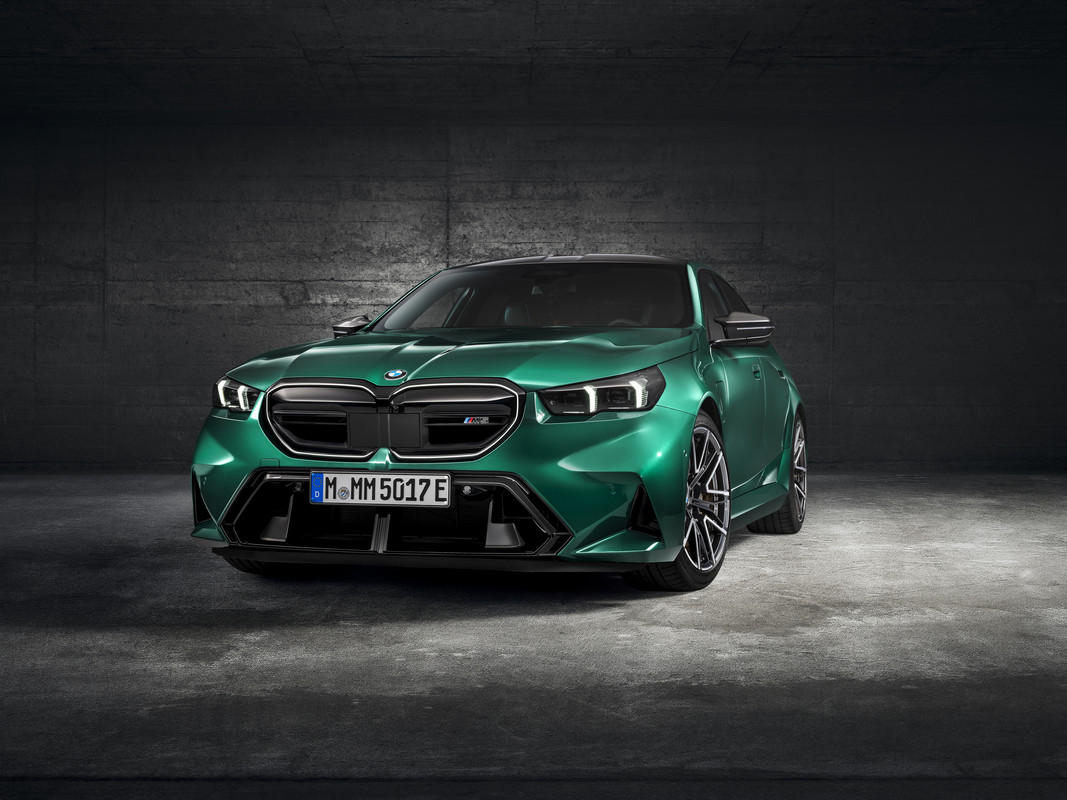 P90557419_highRes_the-all-new-bmw-m5-0