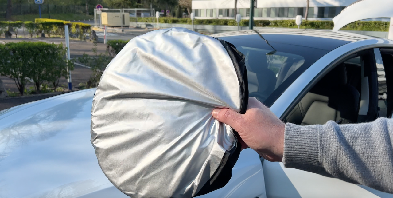 Pare soleil miroir cassé - Forum et Blog Tesla